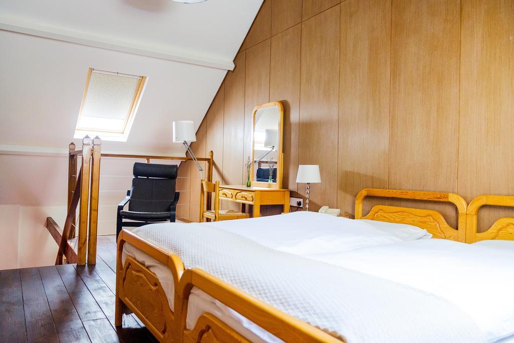 New Helvetia Hotel Платрес Екстер'єр фото